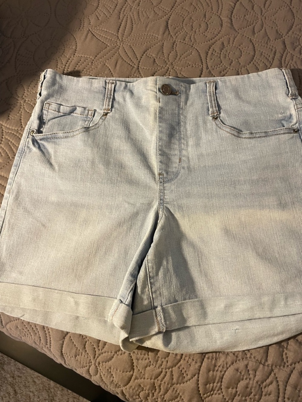 Time and Tru Light Blue Rolled Hem Denim Shorts